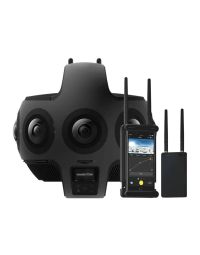 Insta360 Titan met FarSight Remote